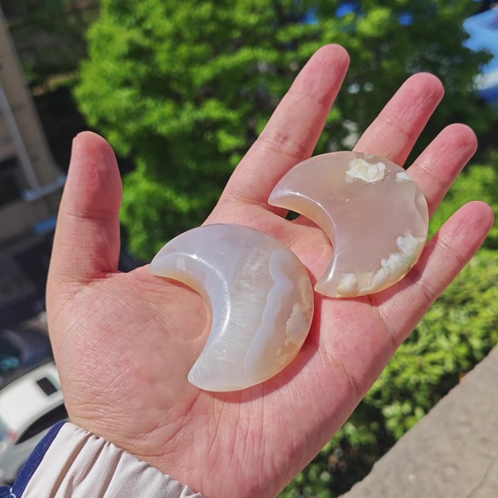 2 Sizes of Pink Agate Crystal Moon Wholesale 134066000-3