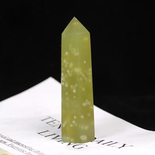 3 Sizes of Green Jade Crystal Tower Pillar Wholesale 102026000