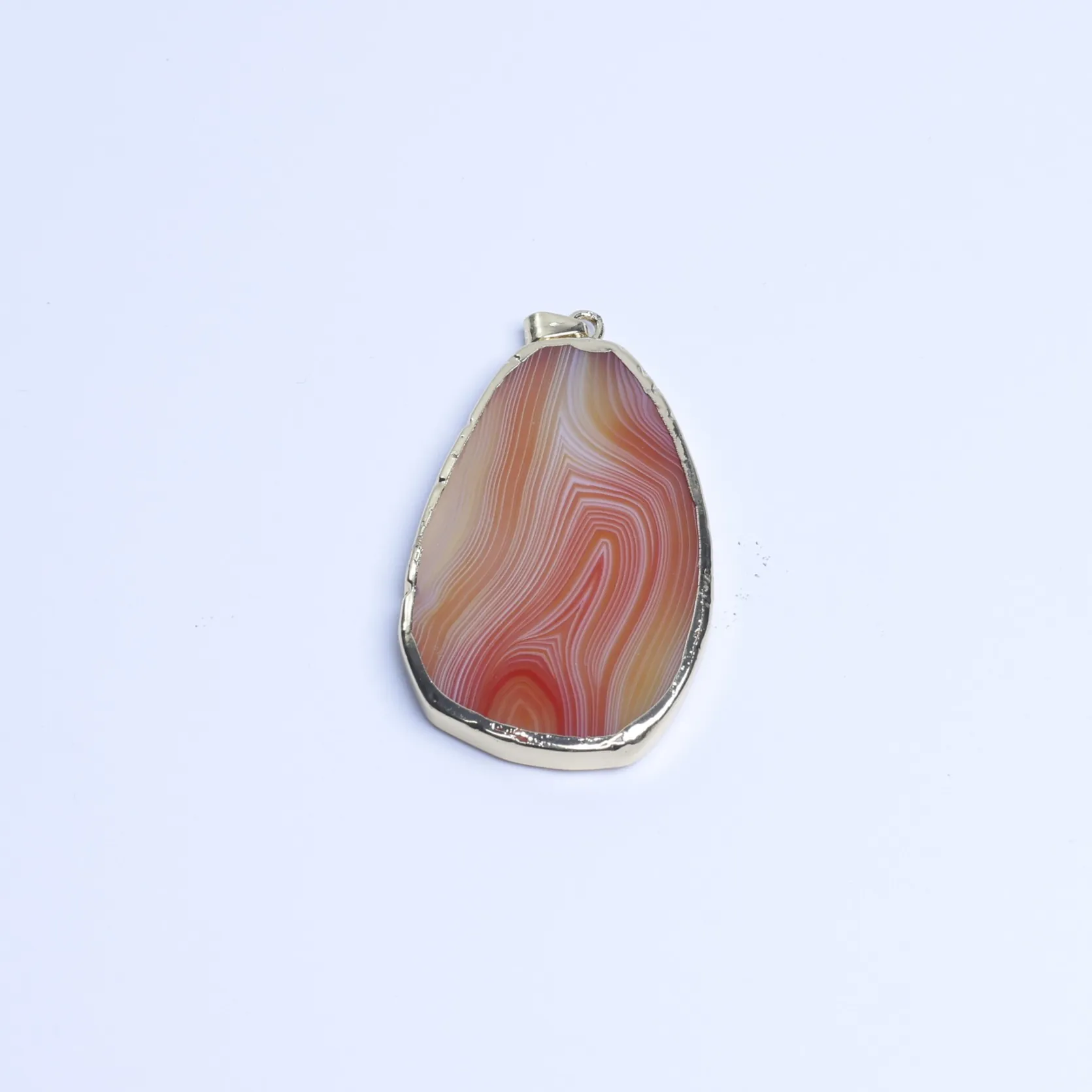 Golden Red-Color Agate Slice Pendant with Gold-Plated Edge-02901470201
