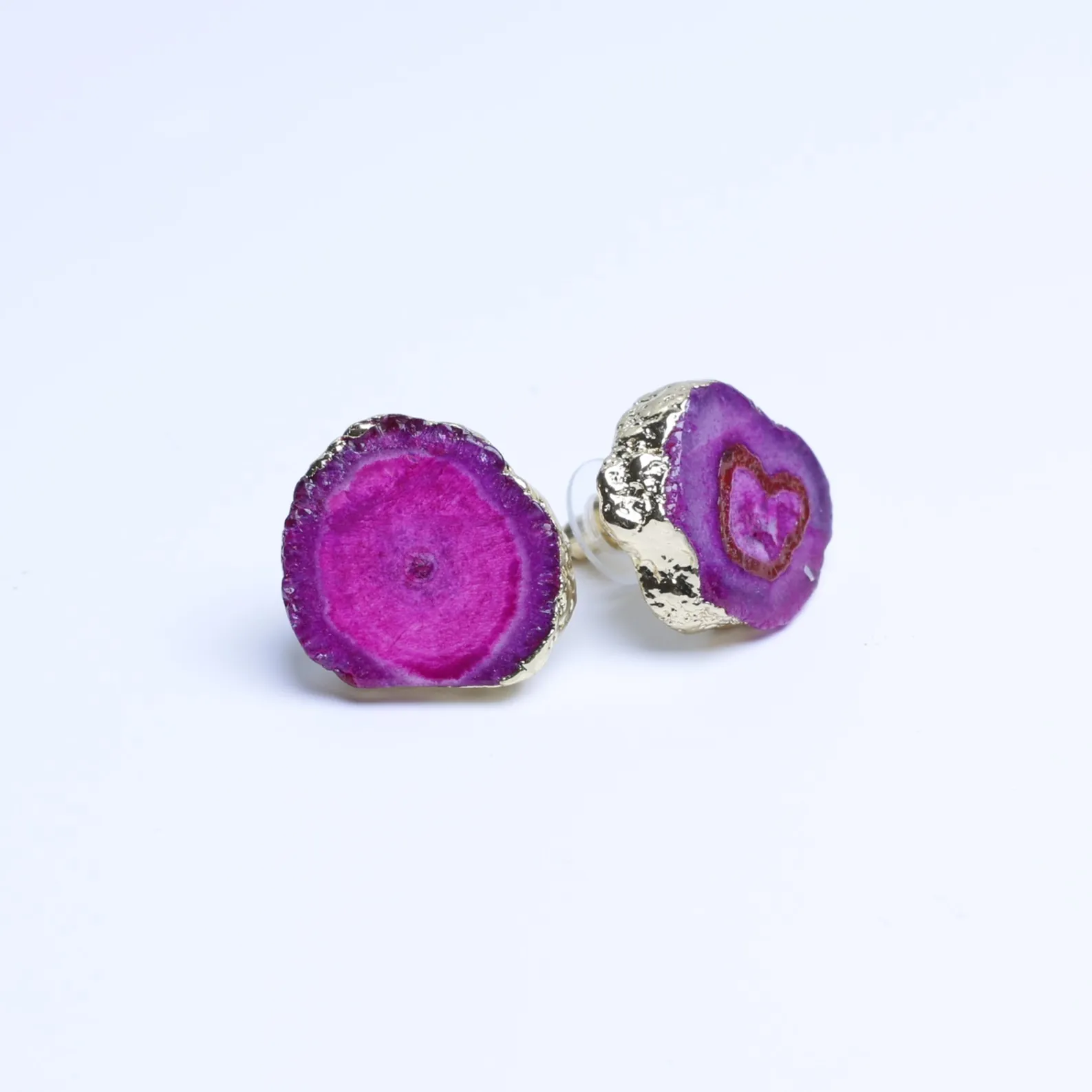Magenta-Color Agate Geode Slice Stud Earrings with Gold-Plated Edge-032011101