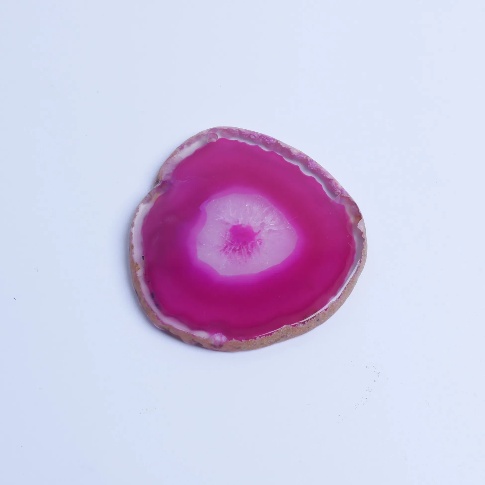 Magenta-Color Drilled Agate Slices Pendants-03901470205